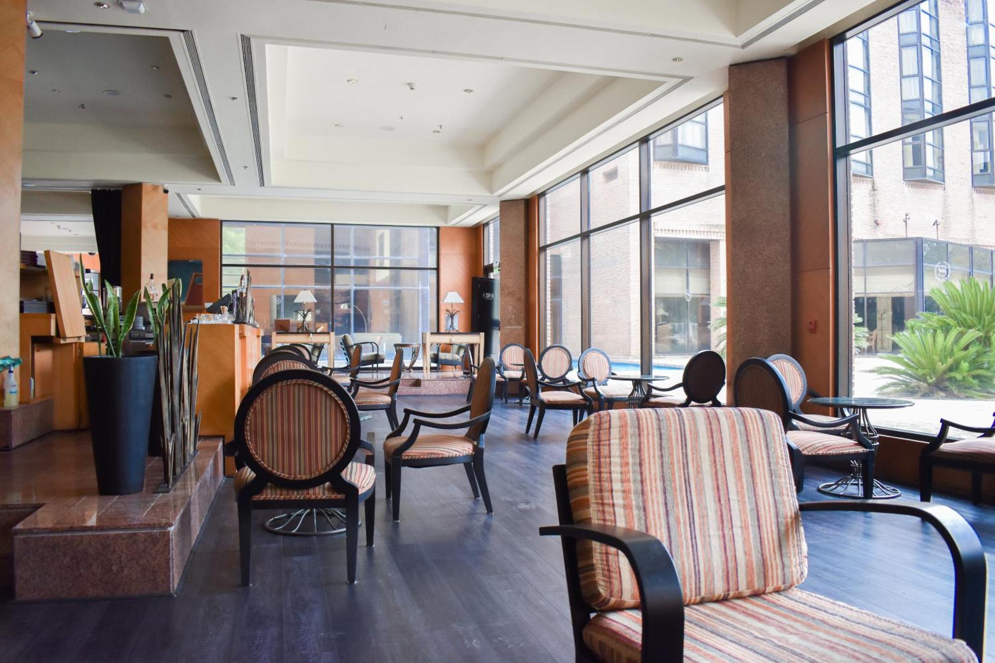Sheraton Pilar Hotel & Convention Center Luaran gambar