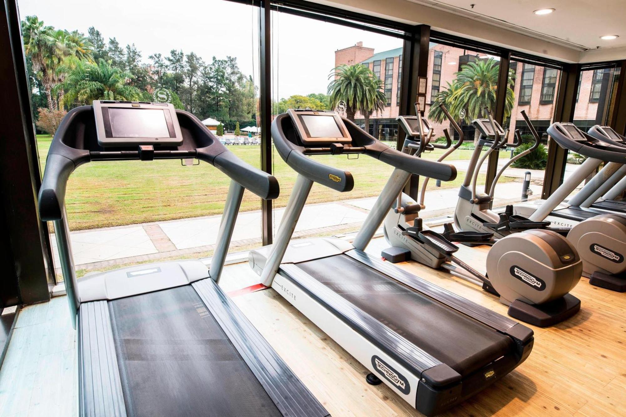 Sheraton Pilar Hotel & Convention Center Luaran gambar