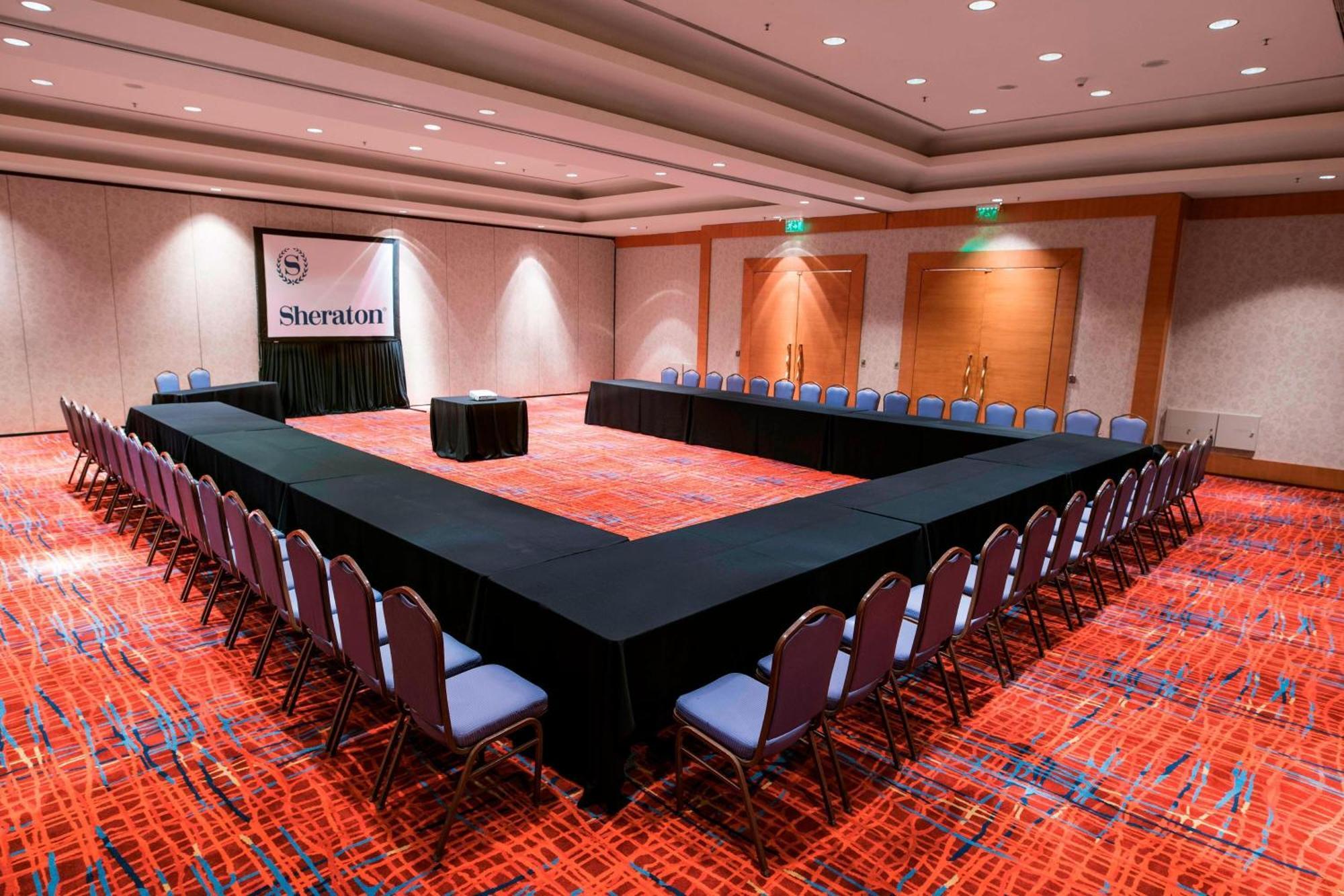 Sheraton Pilar Hotel & Convention Center Luaran gambar
