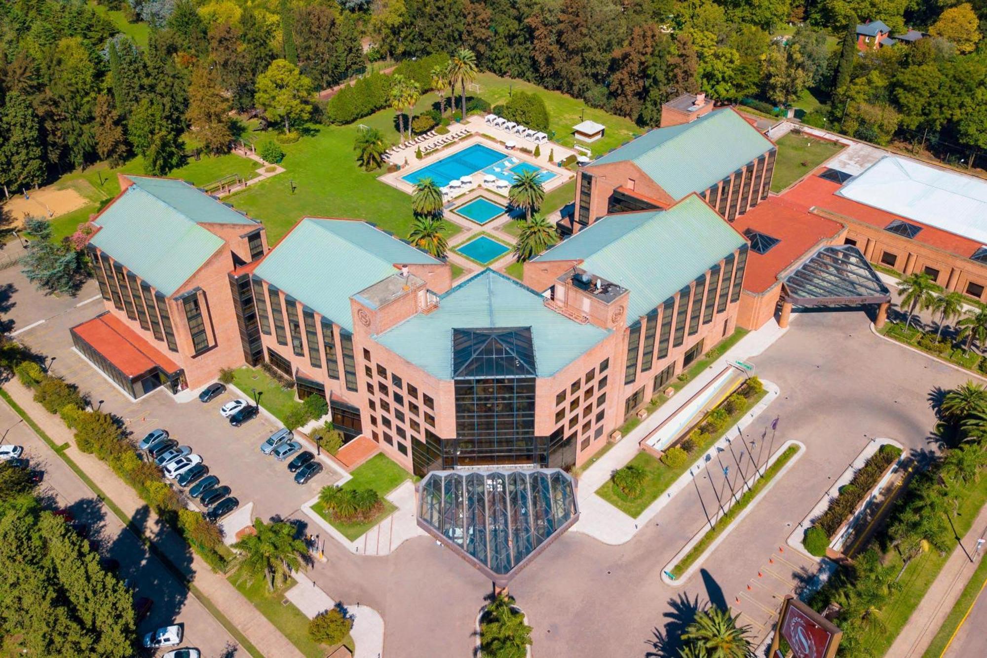 Sheraton Pilar Hotel & Convention Center Luaran gambar